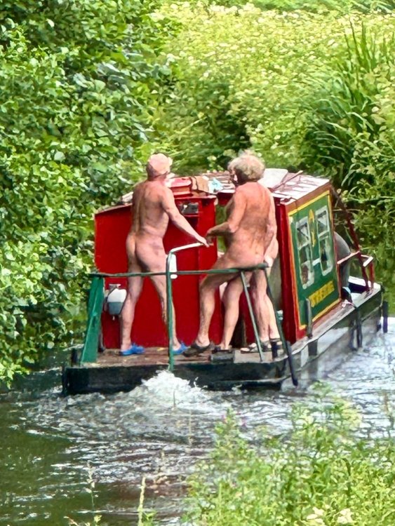 brecon canal July 2024.jpg